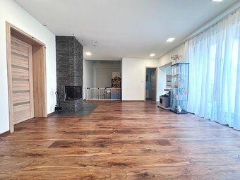 Ponúkame Vám na predaj so súhlasom majiteľa 5izb. RD, OV, ÚP