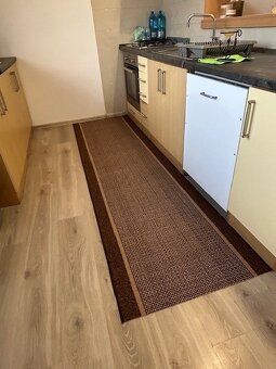 Ponúkame na dlhodobý prenájom 3-izbový byt na Karpatskej uli