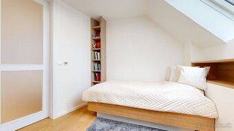 Ponúkame Vám exkluzívne na predaj UNIKÁTNY, takmer NOVÝ (201