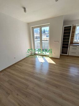 155-22-PEMO
Ponúkame na prenájom dvojpodlažný dom v okresnom