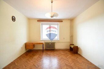 Realitná kancelária RE/MAX Grand Vám ponúka na predaj tehlov