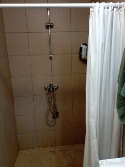 Na predaj moderná zariadená chata o veľkosti 98 m2 - revír P