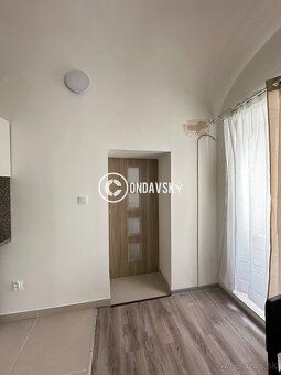 Prenájom bytu Obchodná ulica, Bratislava (Staré Mesto)
Byt j