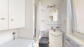 Typ: 3-izbový byt Ulica: Považská Mestská časť: Senec-mesto 