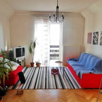 Typ: Rodinný dom Ulica: Mudroňova Obec: Bratislava-Staré Mes