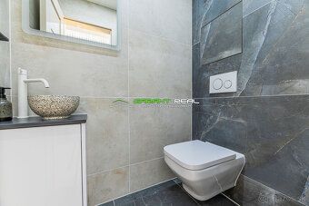 APARTMÁNY LITMANOVÁ - SKOLAUDOVANÉ 3 IZBOVÉ APARTMÁNY PRIAMO
