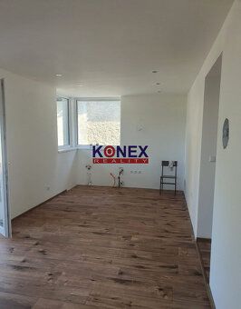 ID:2678
Ponúkame na predaj praktický 4-izbový rodinný dom v 