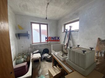 ID:2867
Ponúkame na predaj rodinný dom v obci Tibava, len kú