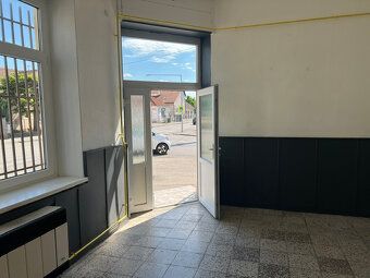 Ponúkame Vám na prenájom skladové a kancelárske priestory, k