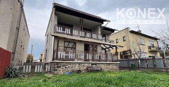 ID:3837
Ponúkame na predaj priestranný dvojgeneračný rodinný