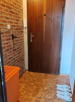 *Prenajom Skalica 1 izbovy byt /vacsia kuchyna a zvlast spal