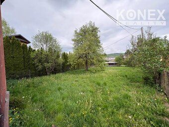 ID:3995 Ponúkame na predaj pozemok s rodinným domom v pokojn