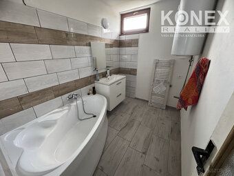 ID:4008
Ponúkame na predaj 2,5-izbový byt v meste Sobrance n