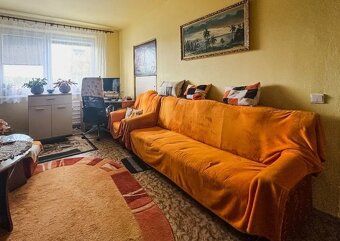 Na predaj 4 izbový dvojgeneračný byt s balkónom na Školskej 
