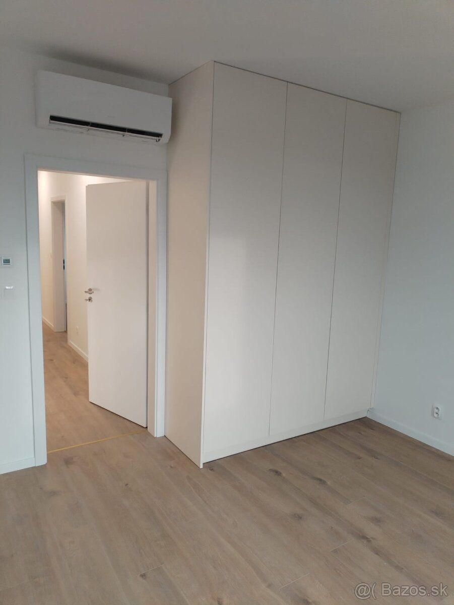 EXKLUZÍVNE ponúkame na prenájom modernú novostavbu 4-izbovéh