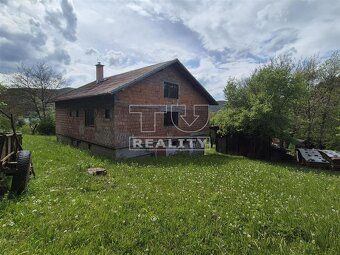 Veľký rodinný dom, pokojná lokalita, príroda na dosah a dost