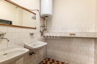 TUreality ponúka na predaj výrobno/skladovacie priestory v o