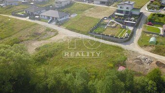 EXKLUZÍVNE TUreality ponúka na predaj krásny, slnečný pozemo