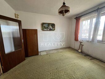 TUreality ponúka na predaj rodinný dom v obci Beladice. Nehn