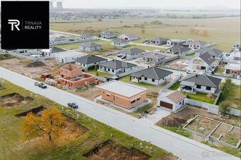 TRNAVA REALITY s.r.o. Vám ponúka novostavbu 4 – izbového rod