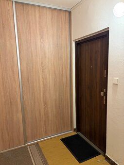 Ponúkam do prenájmu 2izbový byt na sídlisku Západ 2.Byt na n