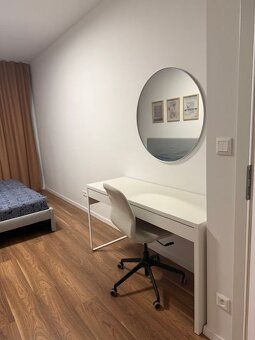 Ponúkame na prenájom moderný a vkusne zariadený 3i byt s bal