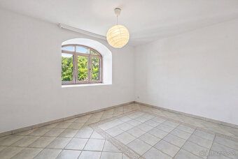 Typ: Komerčný objekt Ulica: Detvianska Obec: Bratislava-Rača
