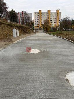 AstonReal ponúka na predaj stavebný pozemok v meste Liptovsk