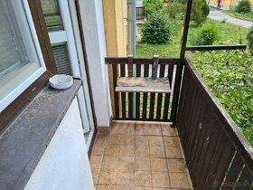 Ponúkam na predaj 2-izbový tehlový byt s balkónom, ktorý sa 