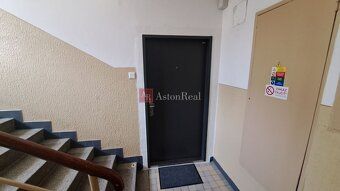 AstonReal v zastúpení klienta ponúka na predaj kompletne zre