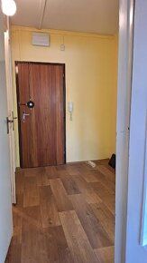 Reality Alpia: Ponúkame Vám na predaj kancelárske priestory,