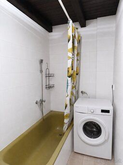 Ponúkame na predaj kompletne zrekonštruovaný apartmán v poko