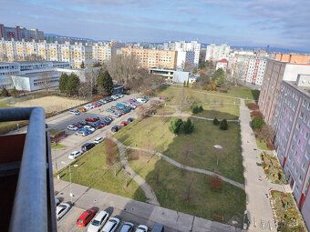 Ponúkam na prenájom priestranný, zariadený 3-izb byt na Hume
