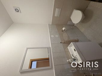 Typ: Kancelárie Obec: Rovinka
Ponúkam na prenájom kanceláriu