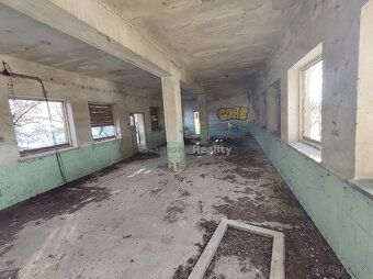 Typ: Sklady a haly Ulica: Cabaj Mestská časť: Cabaj Obec: Ca