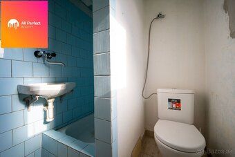 All Perfect Reality Vám ponúkajú na predaj 5-izbový rodinný 