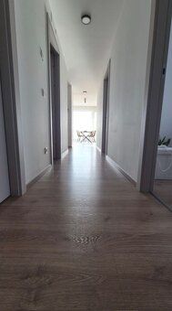 Ponúkame Vám na predaj výnimočný, kompletne zariadený 4-izbo