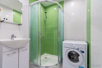 Ponúkam na prenájom veľký a útulný zrekonštruovaný 1-izbový 