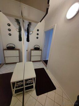 Na dlhodobý prenájom priestranný 2-izbový byt (67 m²) priamo