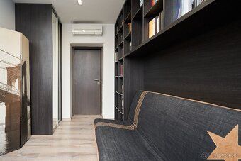 Ponúkam Vám na predaj elegantný prémiový 4-izbový byt s nádh