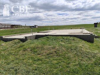 Ponúkame na predaj pozemok o výmere 335 m² nachádzajúci sa v