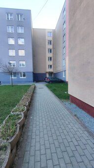Ponúkam na predaj slnečný 3-izbový byt v Turzovke. Byt sa na