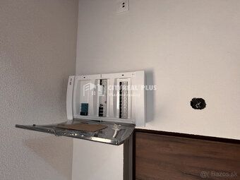 Typ: 2-izbový byt Obec: Nové Zámky
Výrazne znížená cena! Pon