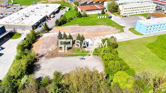 Typ: Pozemok pre občiansku vybavenosť Ulica: Zvolenská cesta