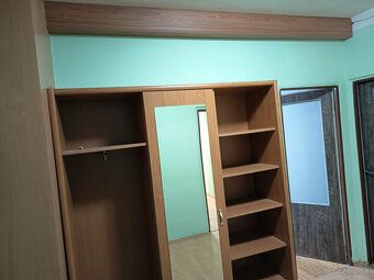 Ponúkam na predaj 3-izbový byt s rozlohou 75m2, na ulici Poš