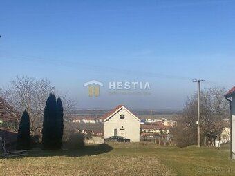 GRAND-REALITY • LEN U NÁS • Ponúkame na predaj pekný, veľký,