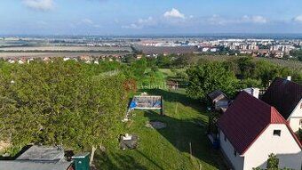 GRAND-REALITY • LEN U NÁS • Ponúkame na predaj pekný, veľký,