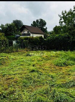 TUreality ponúkajú na predaj výnimočný rekreačný domček v sr