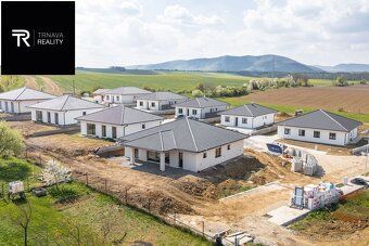 TRNAVA REALITY ponúka EXKLUZÍVNE V PREDAJI novostavby rodinn