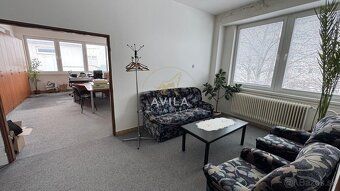Sme AVILA. Už roky spájame ľudí s ich novým domovom. Kontakt